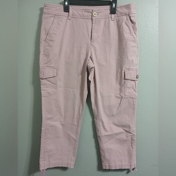 Eddie Bauer Pink Cargo Capri Pants - Picture 1 of 9